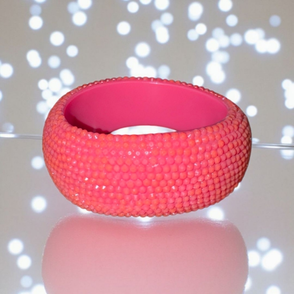 Set of Four Bold Vintage Retro Chunky Bling Bangle Bracelets - Picture 4 of 7
